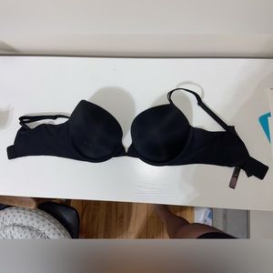 34DD Victorias Secret Bra